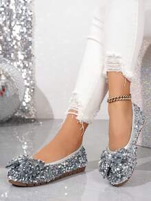 女孩优雅亮片蝴蝶结平底鞋，甜美时尚女孩一脚蹬鞋，适合休闲穿着，四季皆宜