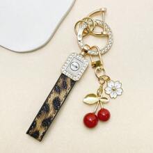 TTOBS 1pc Exquisitely Crafted Leopard Print Leather Car Key Chain With Adorable Cherry Pendant - , Fashionable And Multi-Functional Backpack Keychain - The Perfect Accessory For Backpacks. The Perfect Valentine's Day Gift, Also An Ideal Gift For Your Beloved Girlfriend.