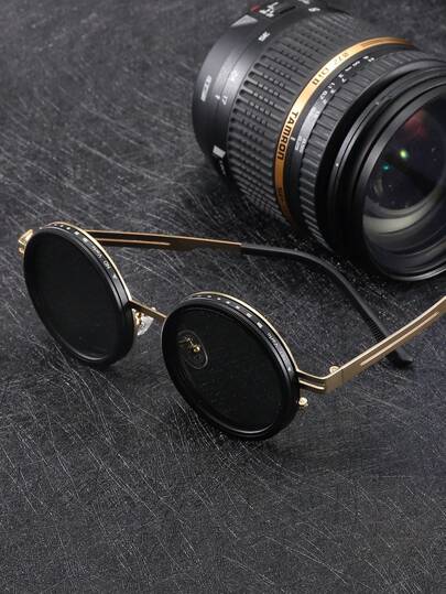 经典复古圆形镜框时尚眼镜，黑色镜片，自动调节，独特设计，质感高级，适合夏季海滩度假、户外活动和旅行。