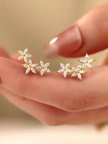 1 Paar 925er Sterling Silber Luxusohrringe mit 3 Blumen und Strass für Frauen, süße, außergewöhnliche Zirkonia-Blumenohrringe, neues Modell, pflegend für Ohrlöcher, blumig, edel, vielseitig, Geschenk