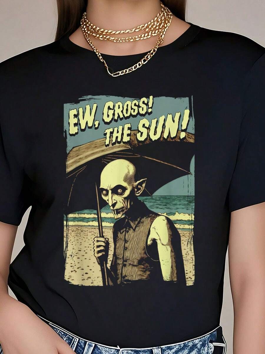 Ew, Gross! The Sun! Vampire At The Sunny Beach Summer Goth T-Shirt       Cotton Summer T-Shirt For Women - 黑色 - 查看 1