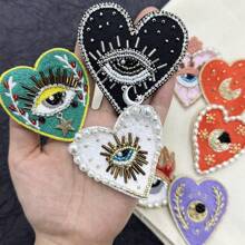 1 Piece - In A Variety Of Handmade Beads, Love Eyes, Cloth Stickers, Clothes, Bags, Shoes, Versatile Decorations, DIY Brooches, Badge Accessories, Graduation Gifts, Holiday Gifts