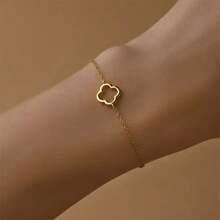 1pc Minimalist Hollow Four Leaf Flower Stainless Steel Bracelet, Suitable For Women's Daily Wear Or As A Gift For Mother On Holidays