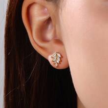 TUANZISP 22pcs Set Women's Gold Plated Copper Stud Earrings With Zirconia, Butterfly, Heart, Star, Crown, Snowflake, Geometric Designs, Versatile Fashion Jewelry, Elegant Vintage Luxury Gift For Women
