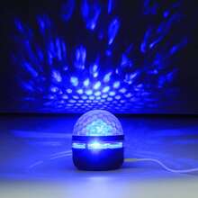 Lampe à projection d'ondes 7 en 1, veilleuse LED avec 7 effets d'éclairage et télécommande, convient pour 11 fêtes, chambre à coucher, salle de jeux, anniversaire, Noël