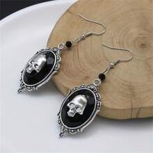 1 par de pendientes colgantes vintage estilo gótico con cabujón de cristal en relieve negro, pendientes con gota de calavera de bruja de Halloween, joyería de estilo victoriano de moda como regalo para mujeres y niñas