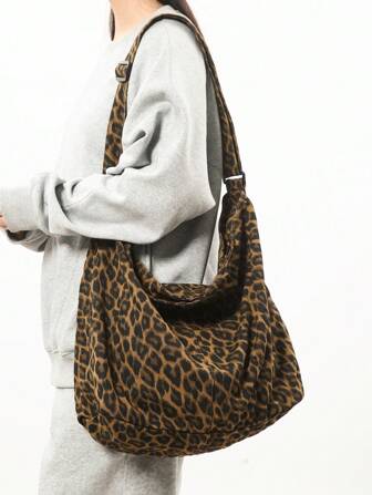 2025 New Leopard Print Large Capacity Canvas Bag, Outdoor Camping Hiking Adventure Versatile Tote Bag, Simple Casual Zipper Closure Shoulder Bag, Suitable For Daily Use, College Student School Bag, Short Trip Storage Crossbody Bag, Fall Winter Fashionable Cheetah Print Purse For Women, New Fall Winter Tiger Print Bag For Women