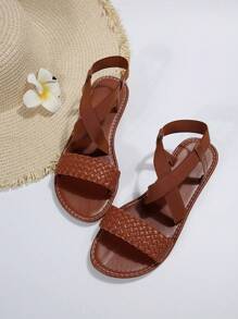 Nuevas sandalias planas de talla grande para mujer con punta redonda cómoda, tejido cruzado, estilo casual, para uso en exteriores, vacaciones, playa y verano