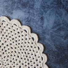 1 peça/3 peças Bases de Mesa de Crochê Feitas à Mão, Toalha de Mesa em Renda Vazada, Marcadores de Lugar em Renda Vintage, Perfeito para Decoração de Mesa em Feriados, Festas, Casamentos, Ramadã, Apanhador de Sonhos, Presente