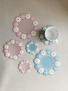 1pc Daisy Coasters Silicone Material Cute Flower Shape High Temperature Resistant Two-Color Coffee Coasters, Mug Coasters 10/15/20 Cm Mini Coasters, Suitable For Holiday Gifts, Office Colleague Gifts, Home Decor, Perfect For Home Decor & Tabletop Protection