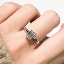 1pc Women's S925 Sterling Silver Ring, Luxury Minimalist Four-Claw Zirconia Band, Exclusive High-End Design - White Gold Transparent Diamond Ring - View 2