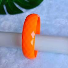 1pc Plastic Bracelet, 1.7cm Wide Rhinestone Surface, Bright Fluorescent Acrylic Resin Candy Color Bangle
