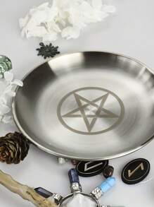 1/2pcs,5.51-Inch Silver Altar Plate With March Pentagram, Stainless Steel Metal Dish, Candle Holder, Ceremony Meditation Decor, Home Living Room Office Decor, Christmas Independence Day Graduation School Season Decor, Vintage Geometric Religious Theme