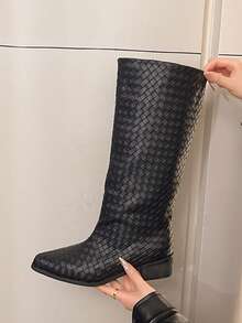 Women's Mid-Calf Western Boots, Solid Color Embossed Leather, Fashion Versatile Knight Boots, Black Thick Heel Flat Equestrian Boots, Women's Fashionable Mid-Calf Dress Boots - Black - View 4