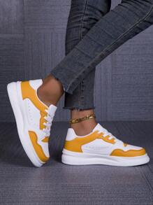 Sneaker casual da donna per tutte le stagioni, colori rosso, giallo e verde, antiscivolo, leggere, con platform, punta tonda, stringate