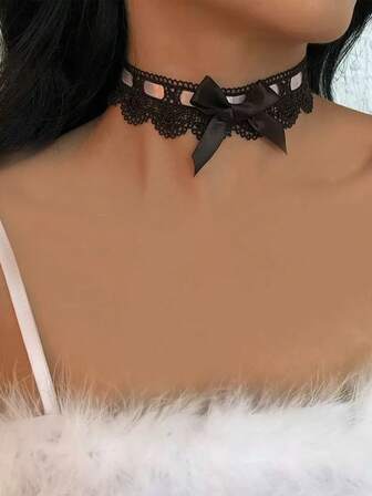 时尚优雅短款吊坠项链 蕾丝蝴蝶结简约项链 优美蕾丝创意项链