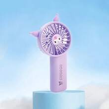 Miniso Mini ventilador portátil de 1800 mAh de Sanrio Kuromi, recargable por USB, de plástico ABS, con 3 velocidades y 9 horas de duración de batería, perfecto para salidas de verano y enfriamiento de oficina (1 pieza)