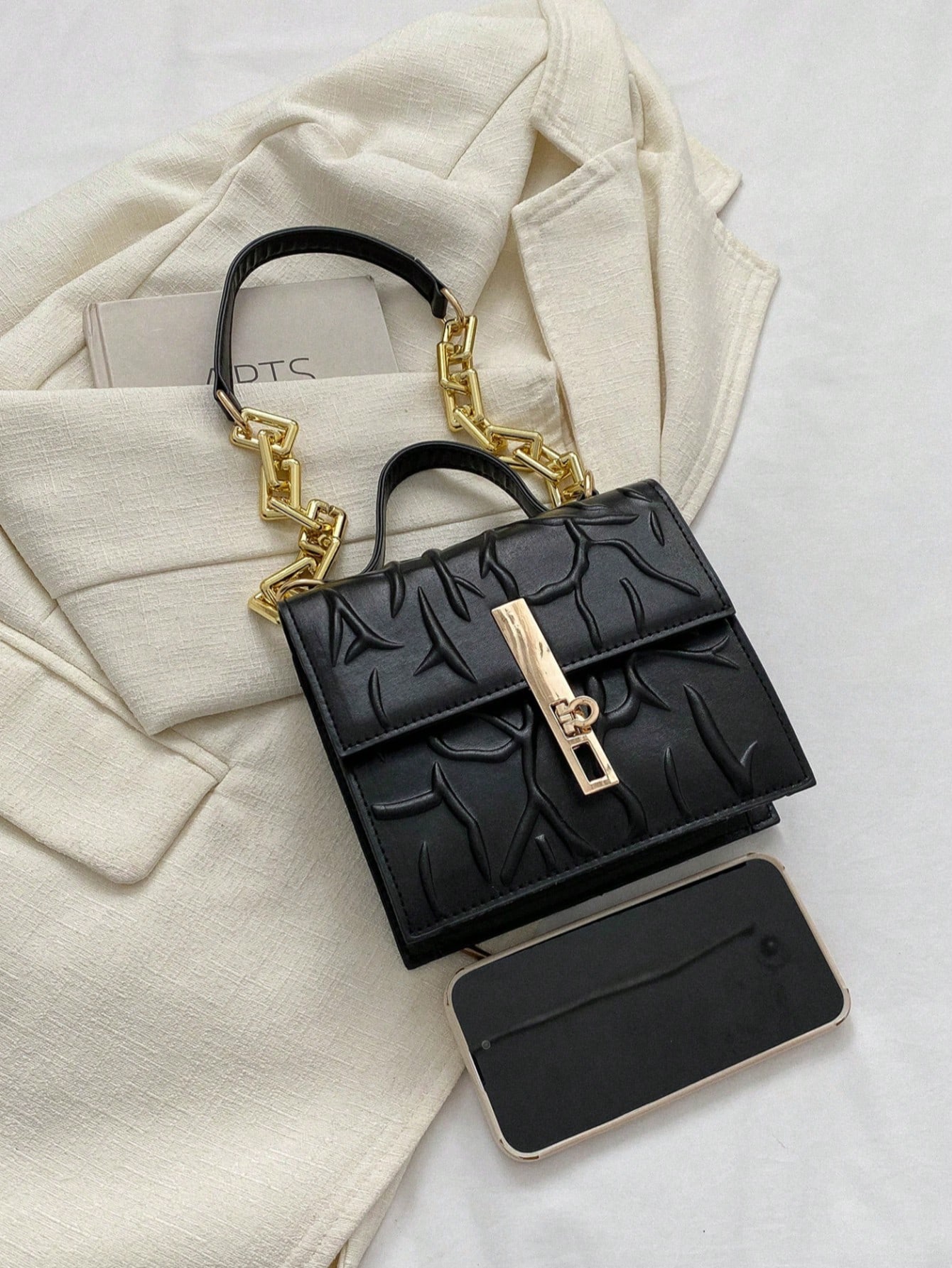 حقيبة يد أنيقة للنساء ذات لون أحادي مزخرف بالنقوش،...