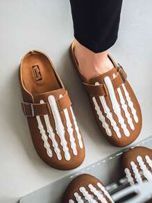 New Summer/Autumn Hand Bone Strap Thick Sole Outdoor Retro Fashion Comfortable Sandals
