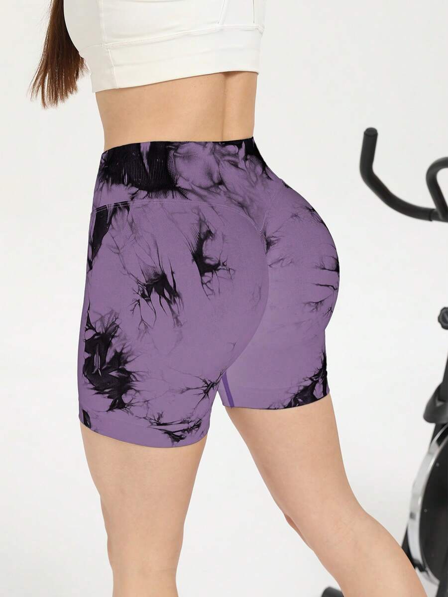 Pantaloni scurți de yoga cu 3 straturi, vopsiți în stil tie-dye, similari cu cei de la Impact Brand