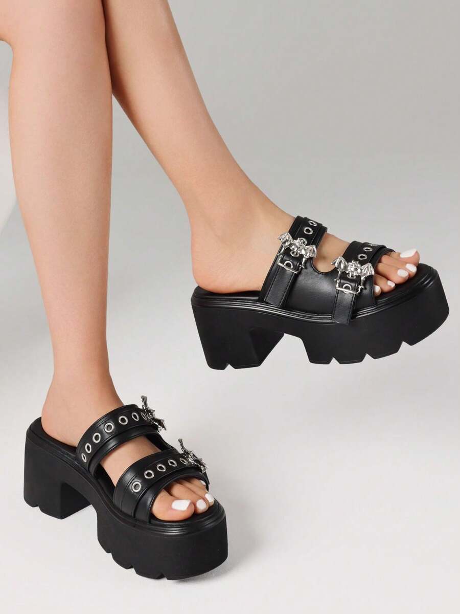 Women's Summer Gothic Sandals Platform Y2K Slippers With Bat Decorative Buckle And Square Toe For Women Slip-On Platform Sandals - 黑 - 查看 1