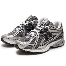 New Balance Unisex Casual Sneakers, Low-Top Lightweight Comfortable Retro Running Shoes U1906RCG-D