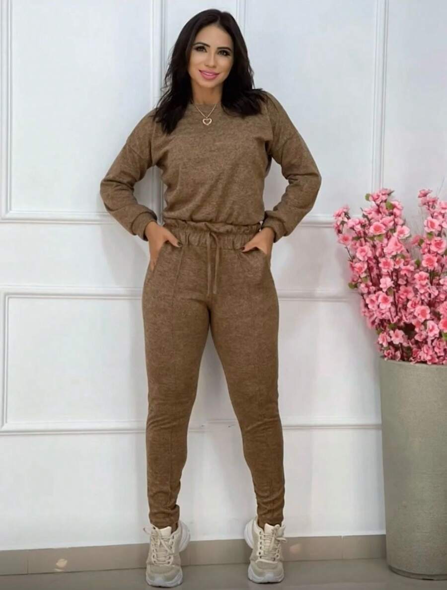 Long Sleeve Cropped Set With Woolen Trousers Winter 2025 - Beige - View 1