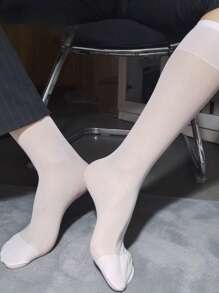 1pair Comfortable Lightweight Men's Wide Striped Dress Socks,Imitation Silky And Excellent Elasticity Design,Colorful Red/Blue/White/Black/Green Striped Business Suit Socks,Breathable Gentleman's Crew Mid Length Socks, Fall