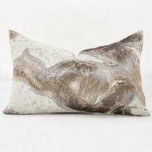 1pc Modern Geometric Jacquard Fabric Throw Pillow Cover, Without Filler. The Innovative Jacquard Craftsmanship Presents A Neat, Skin-Friendly And Comfortable Pillow With Subtle Spatial Artistic Sense, Enhancing The Fabric Quality. The Cushion Cover Is Suitable For Sofa, Bed, Car, Chair, Window Seat, Loveseat, Living Room, Bedroom, Floor, Bench, Office, Cafe, Etc.