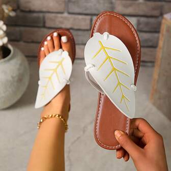波西米亚风格平底女鞋，热带花卉印花纯色，优雅休闲沙滩 PU 皮革不对称/不对称人字拖，适合海滩、婚礼、派对、办公室、健身房、户外、夏季