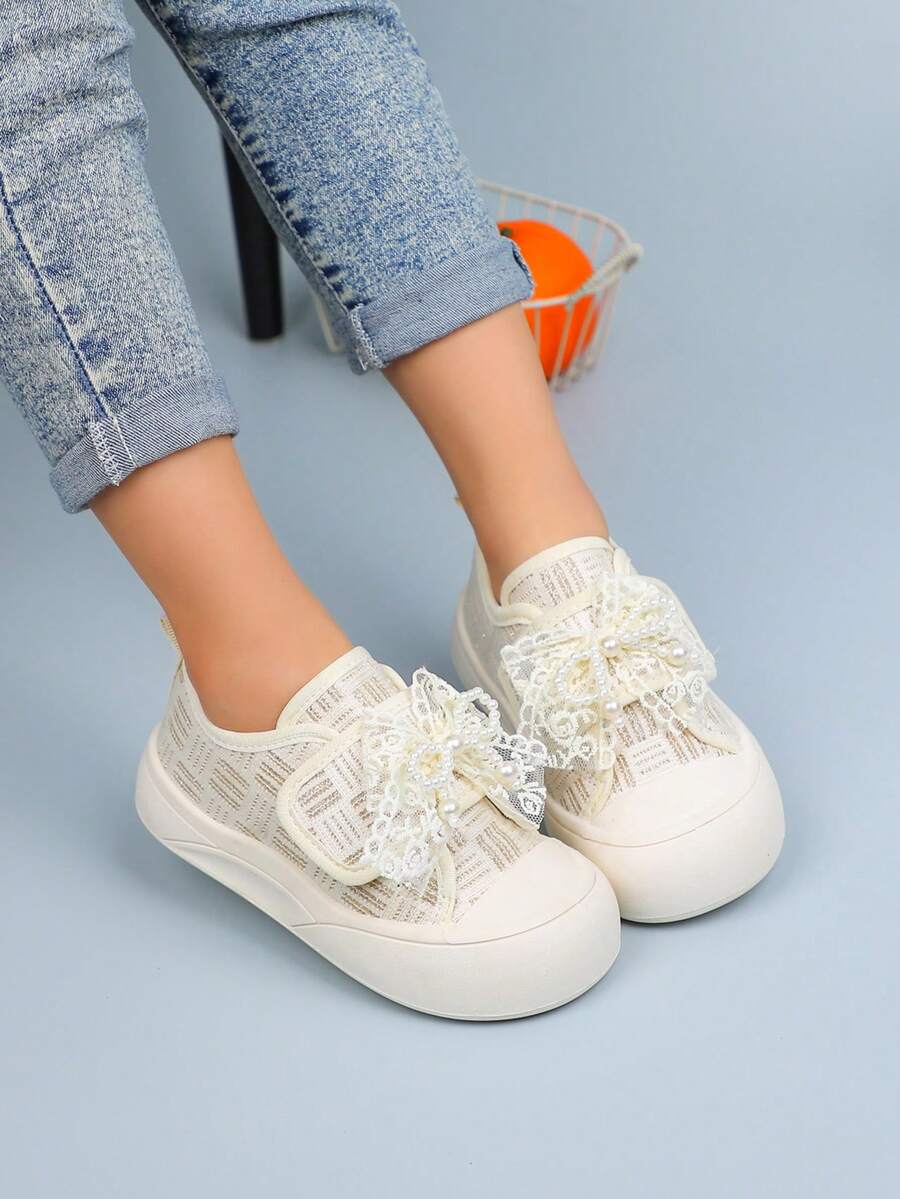 Children's Canvas Shoes, Soft Bottom Toddler Shoes, Baby Shoes, Bowknot Sneakers, Girls Fashionable Lace Casual Shoes, Spring/Autumn/Winter - Beige - View 1