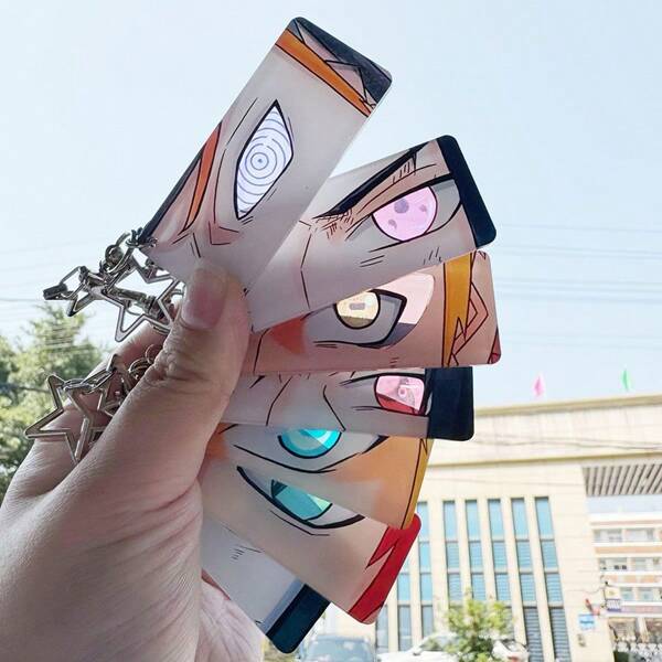 bandai 1 pezzo Ciondolo portachiavi in acrilico luminoso con effetti speciali, riflettente e trasparente, con strisce luminose a forma di occhio di Sasuke, decorazione per auto, borse e accessori, motivo Uchiha Itachi e Uchiha Sasuke del gruppo Xiao