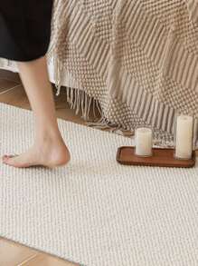 1pc Ivory Plush Solid Color Minimalist Decorative Carpet, Home Decor Rug, Dirt-Resistant, Comfortable, Washable Carpet For Living Room, Bedroom, Bathroom, Study, Closet