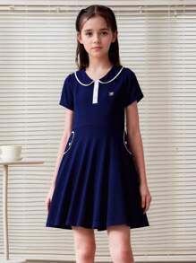 Vestido Casual de Escola Elegante e Bordado para Meninas Pré-Adolescentes, Vestido Atlético de Manga Curta com Colarinho e Modelagem A-line para Meninas Pequenas e Pré-Adolescentes, Novo Verão