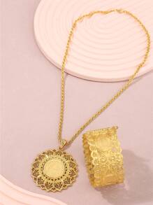 1 Set Middle East Style Fashion Palace Hollowed-Out Sunflower Round Pendant Necklace, Matching Napoleon Coin Portrait Engraved Adjustable Bangle, Suitable For Wedding, Party, And Event Wear
