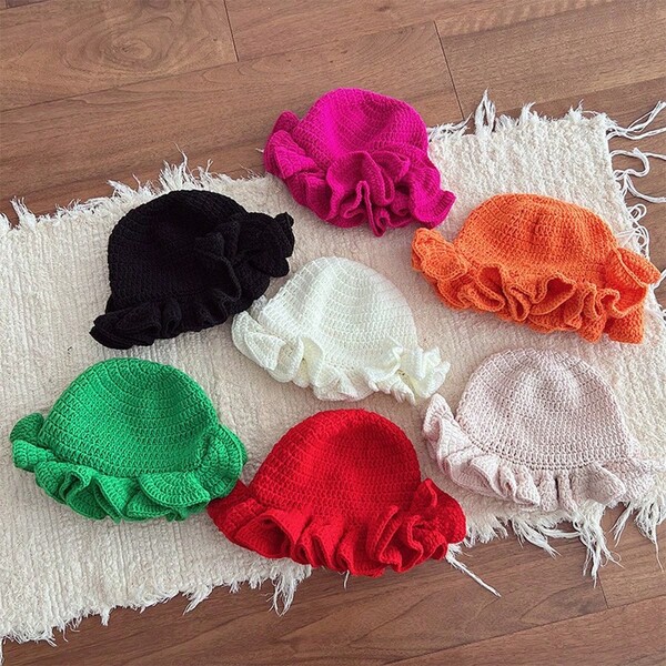 1pc Women Casual Handmade Crochet Ruffle Trim Knitted Beanie Hat, Fashion Flower Hem Knit Cap For Autumn/Winter
