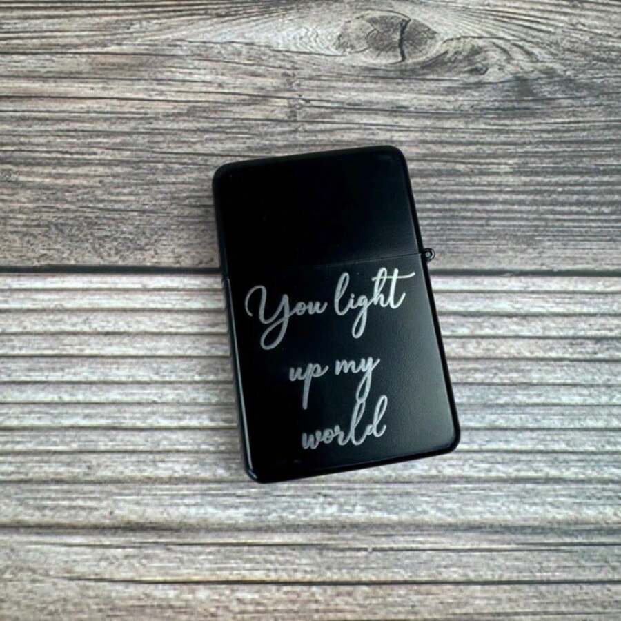 **Indywidualnie zaprojektowana obudowa ze stali nierdzewnej** 24-godzinna usługa projektowania etui ochronnego na zapalniczkę