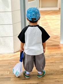 Set de 2 piezas compuesto por camiseta de manga corta con estampado de dragón de dibujos animados y pantalones cortos para niño, conjunto de verano