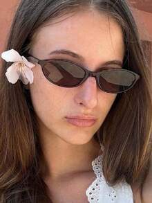 1pc Fashionable Oval Miniframe Fashion Glasses For Women, New European And American Ins Street Snap Personalized Fashion Glasses Preppy Style For Back To School - Brown - View 1