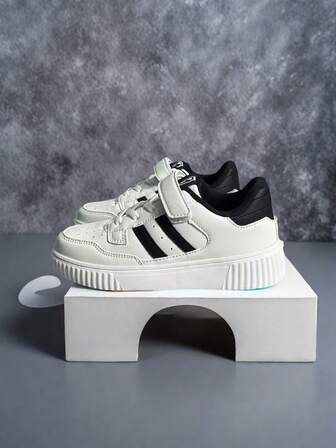 青少年户外低帮时尚休闲鞋舒适运动鞋跑步鞋滑板鞋