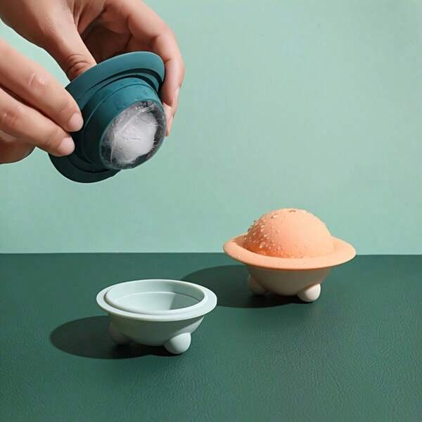 4pcs Large Silicone Ice Ball Tray Creative Spherical Ice Cube Molds With Funnel, For Whisky