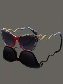 Ochelari de soare personalizați versatili, exagerați, cu model retro de șarpe, din metal, cu ochi de pisică, la modă, potriviți pentru bărbați și femei, pentru podium, streetwear, cupluri, plajă, ochelari casual de zi cu zi, călătorii, minimalisti, ochelari eleganți creativi de înaltă calitate pentru petreceri și sărbători