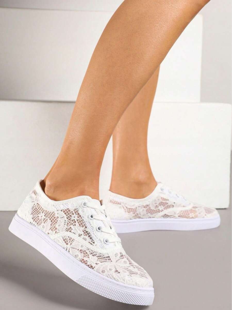 Women's Perforated Lace Casual Canvas Sneakers, Korean Preppy Lace-Up Style, Breathable, Versatile, Suitable For Summer - White - View 1