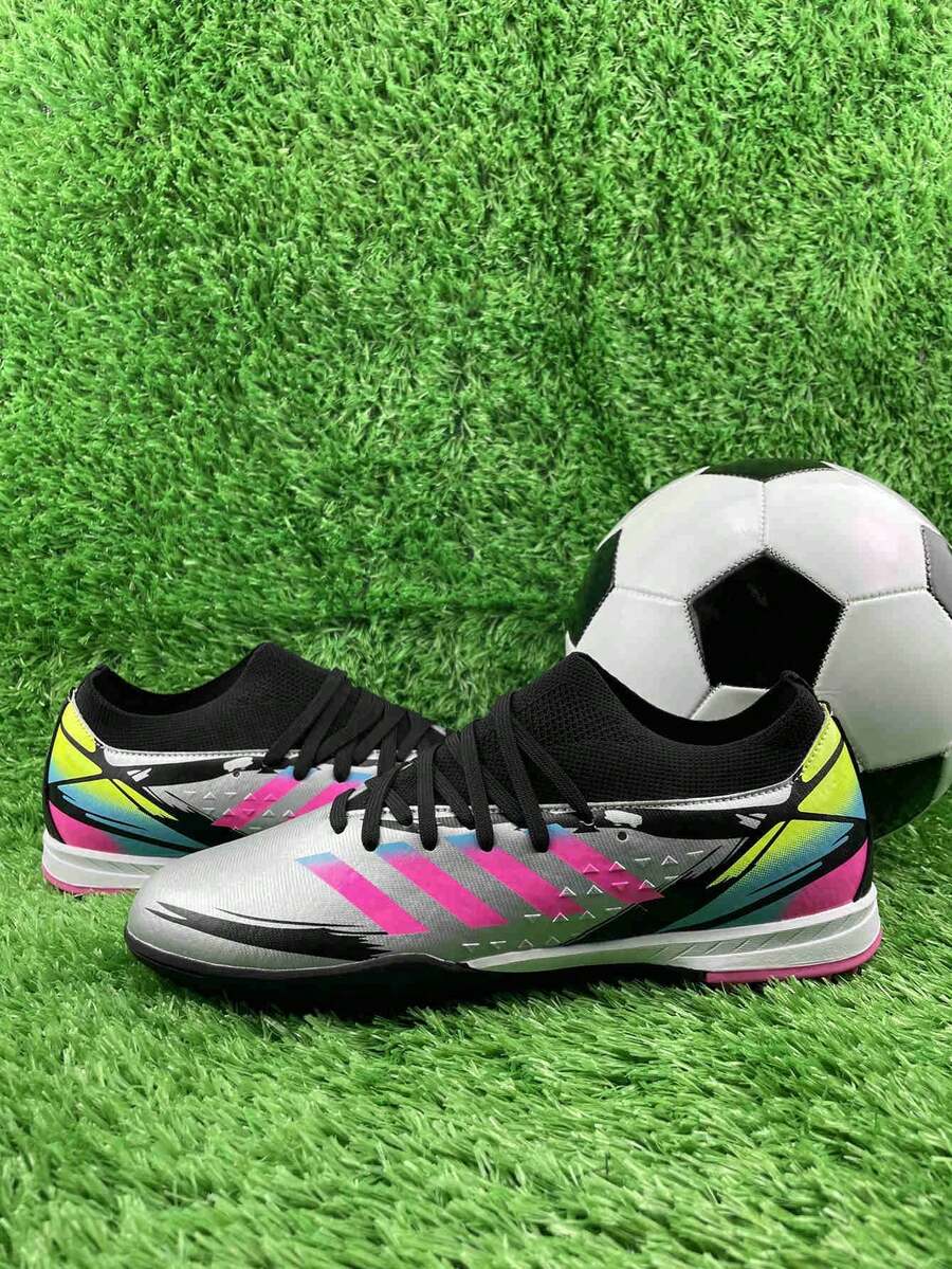 1 Pair Unisex Studded Football/Soccer Shoes, Mid-Top, Suitable For Artificial Turf, Hard Surface, Outdoor And Indoor Training, Professional Team Sport Shoes, Lace-Up, Non-Slip Rubber Sole, Lightweight High-Performance Design, Popular Model Direct From Factory - Silver - View 1