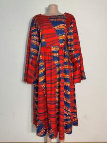Gaun Liburan Kasual Lengan Lebar Motif Bunga Vintage Ukuran Besar - MultiWarna - View 1
