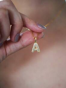 MECYLIFE 1 件时尚嘻哈水钻字母吊坠项链，个性化百搭日常珠宝礼物，适合女性