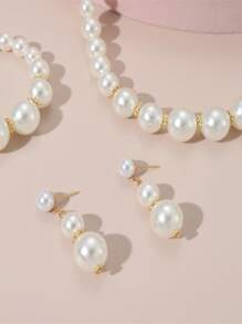 Juego de 4 piezas con collar, brazalete y aretes con cuentas de perlas falsas, collar elegante con cuentas, accesorio elegante, regalo de fiesta de vacaciones gracioso para niñas