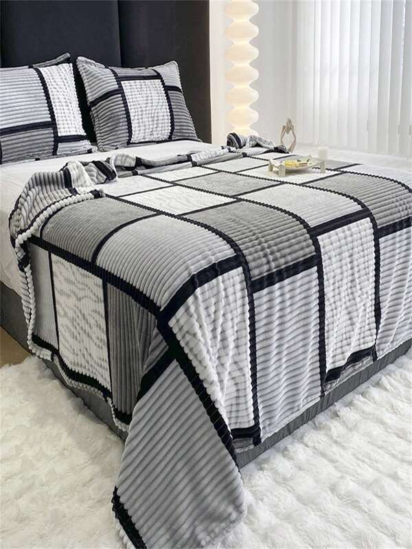 1pc Soft Warm Flannel Plaid Blanket, Suitable For Bed, Sofa, Office Nap, Air Conditioner
