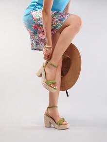 Green Rope Platform Wedge Sandals With Twisted Toe Strap, Waterproof Summer Vacation Casual High Heel Slide Slippers, Fashionable - Green - View 9