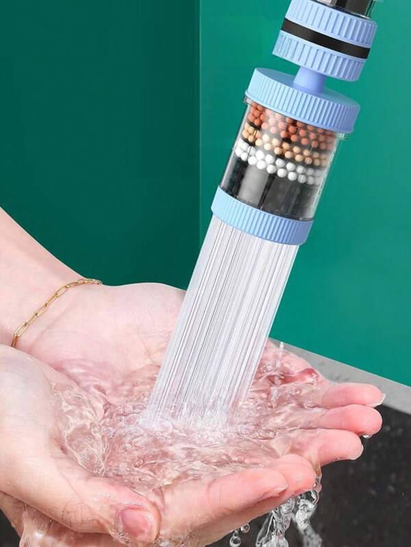 1 Pieza Filtro de Grifo de Cocina - Un purificador de agua del grifo del hogar y un extensor anti-salpicaduras, adecuado para grifos con un diámetro de 15 mm a 32 mm. Cuenta con un grifo giratorio 360°, un filtro universal y un sistema de filtración fina de seis capas que simplemente elimina diversos contaminantes. Equipado con 4 accesorios pequeños, es compatible con la mayoría de los grifos del mercado